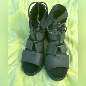 Sorel Joanie II Lace Wedge Sandals